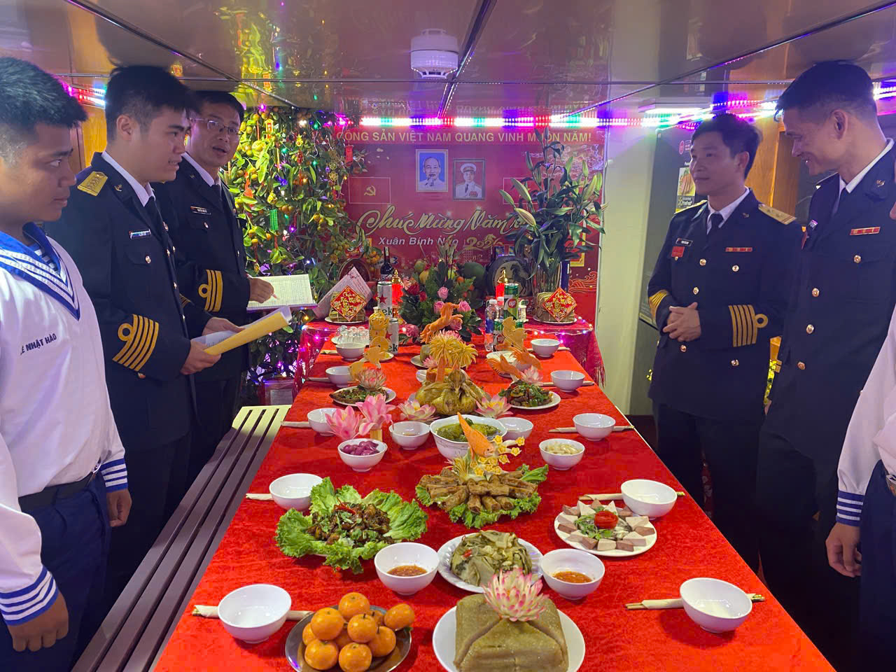 Trung đoàn 196 Hải quân tổ chức Hội thi “Mâm cơm Tất niên, ấm tình đồng đội”