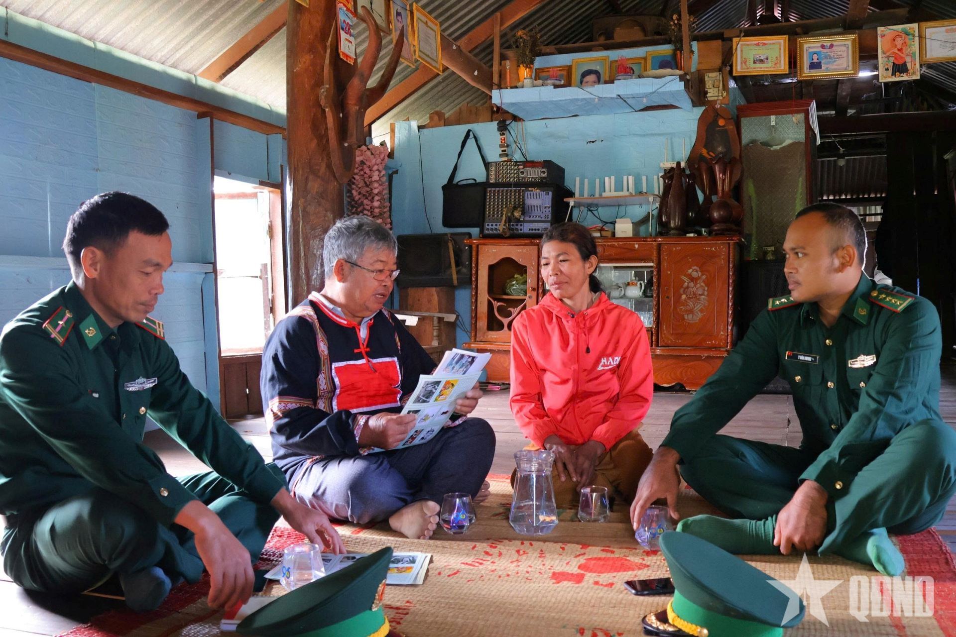 Đắk Lắk: Những “cột mốc sống” giữa đại ngàn