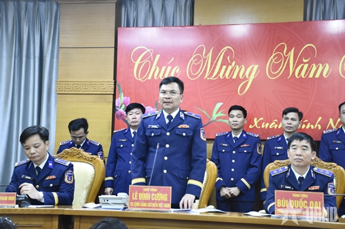 Bộ tư lệnh Cảnh sát biển Việt Nam chúc Tết cán bộ, chiến sĩ đêm Giao thừa