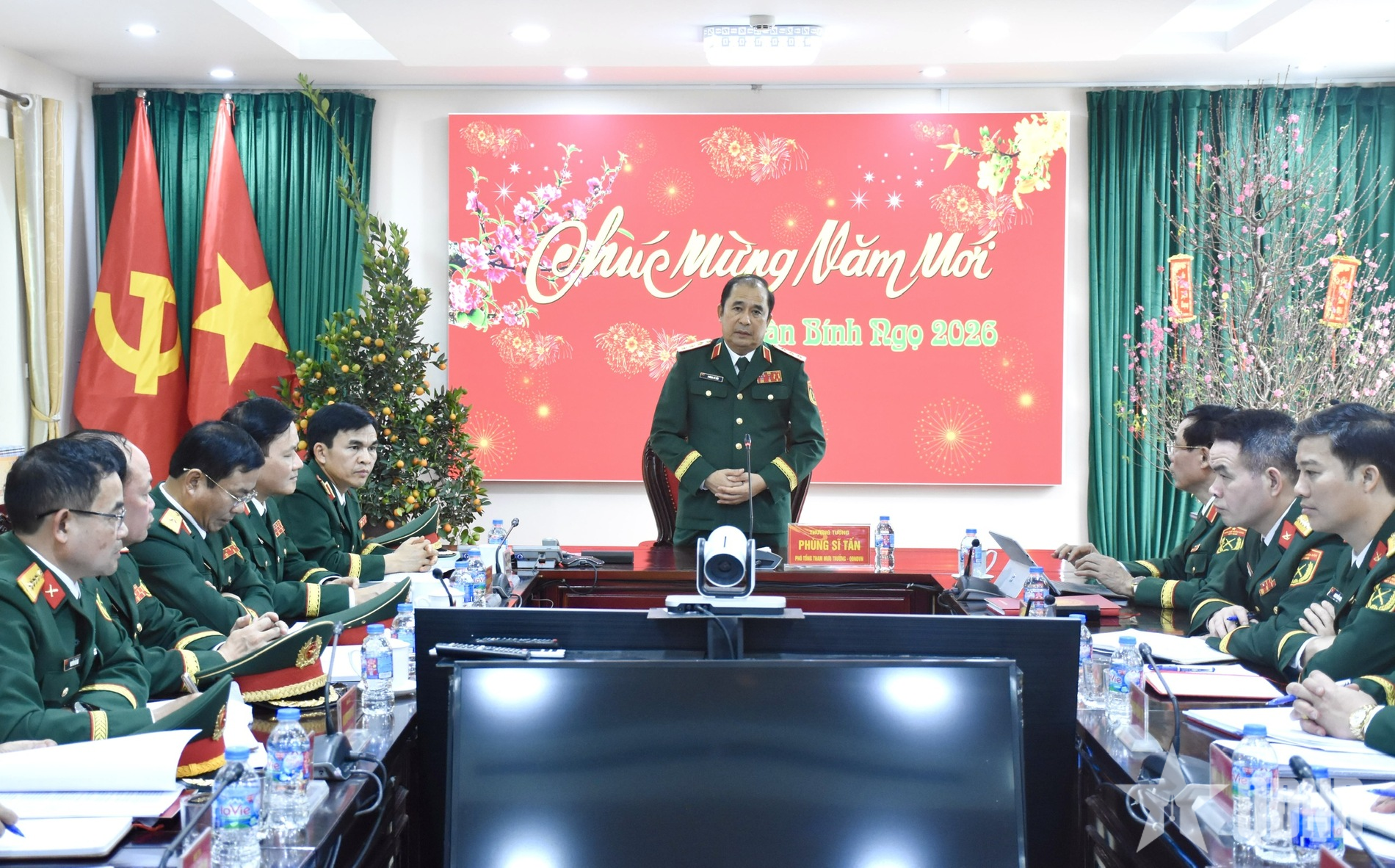 Thượng tướng Phùng Sĩ Tấn kiểm tra công tác sẵn sàng chiến đấu và tổ chức Tết tại Học viện Hậu cần