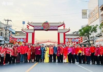 Gallery - 	Lễ hội Tết ba nước Việt Nam - Thái Lan - Trung Quốc