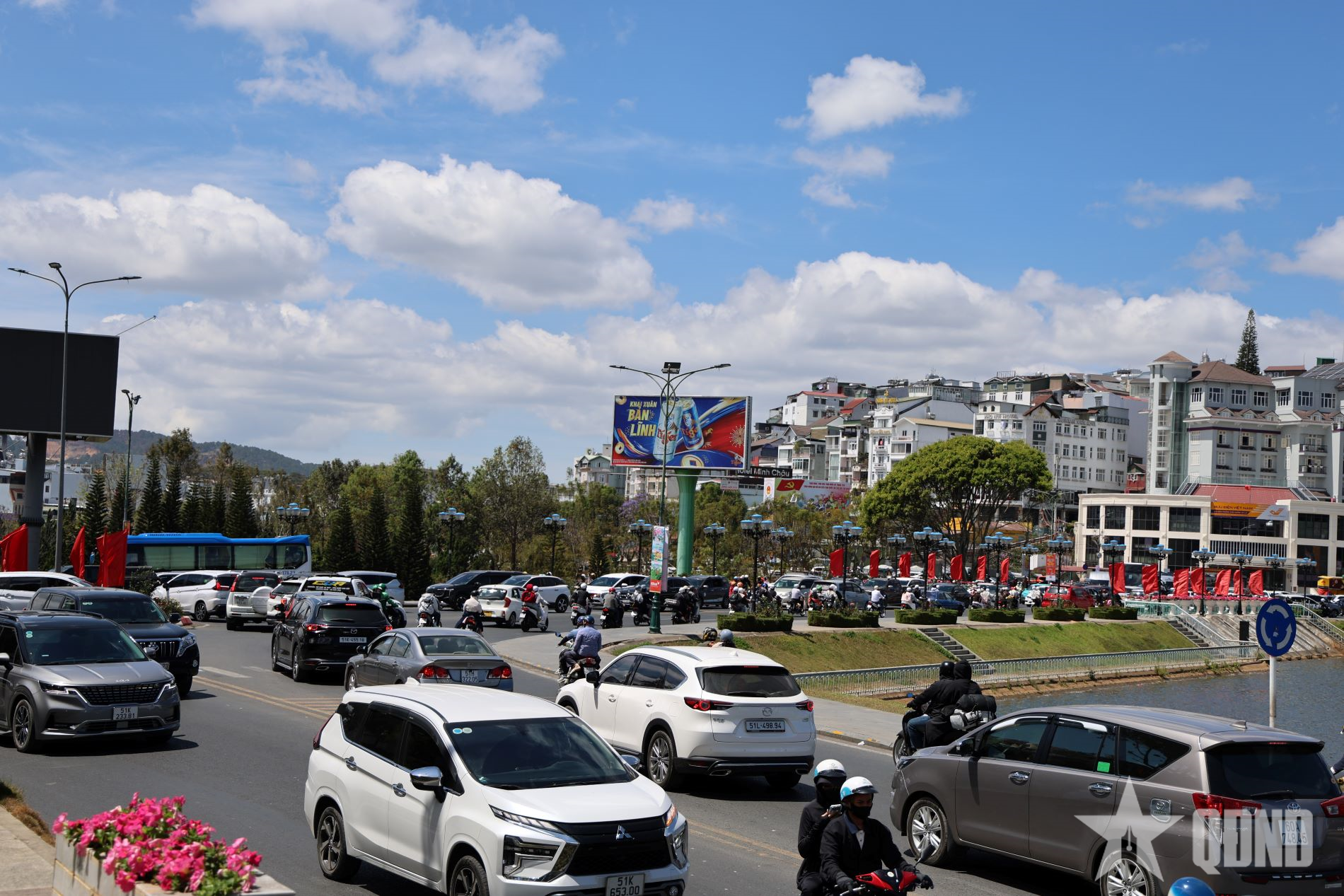 Đà Lạt tấp nập du khách 