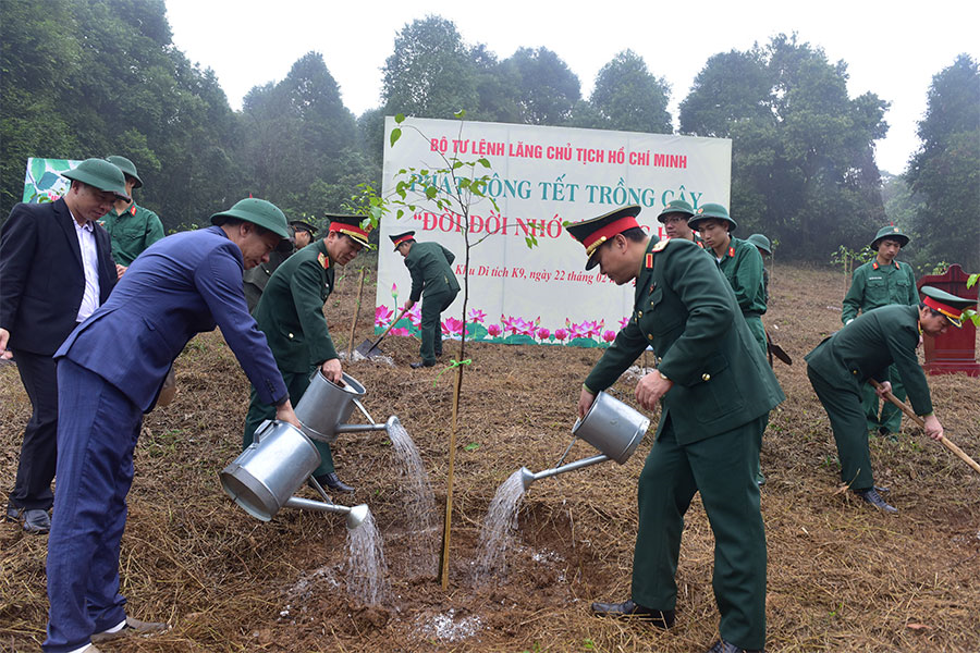 Bộ tư lệnh Lăng Chủ tịch Hồ Chí Minh phát động Tết trồng cây Xuân Bính Ngọ 2026