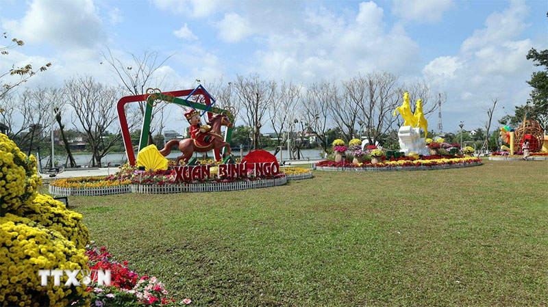 Để tháng Giêng không còn là tháng ăn chơi