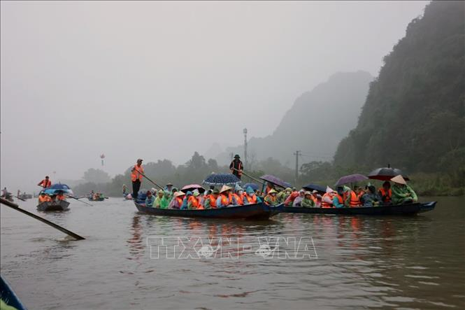 Khai hội du lịch chùa Hương Xuân Bính Ngọ 2026