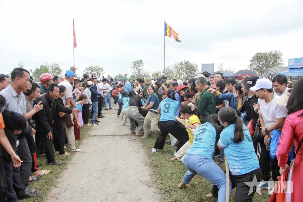 Hà Tĩnh khai hội chùa Hương Tích, mở đầu năm du lịch Hà Tĩnh 2026