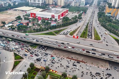 Gallery - 	Giao thông Hà Nội thuận lợi trong ngày đầu làm việc sau nghỉ Tết