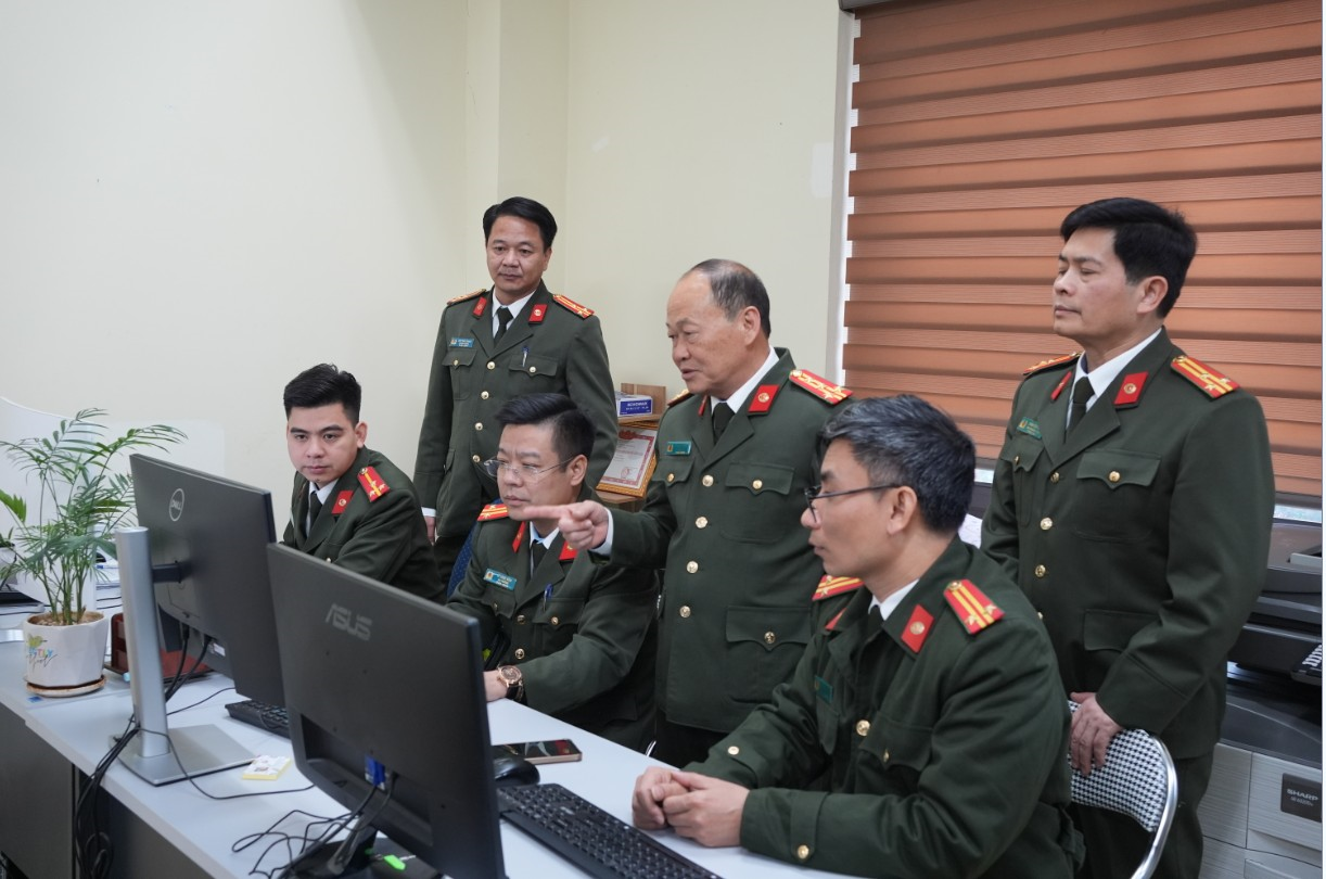 Định danh tài khoản mạng xã hội để bảo vệ người dùng