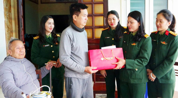 Nghĩa tình đồng đội: Trung tá QNCN Trần Quốc Tài gặp nhiều khó khăn