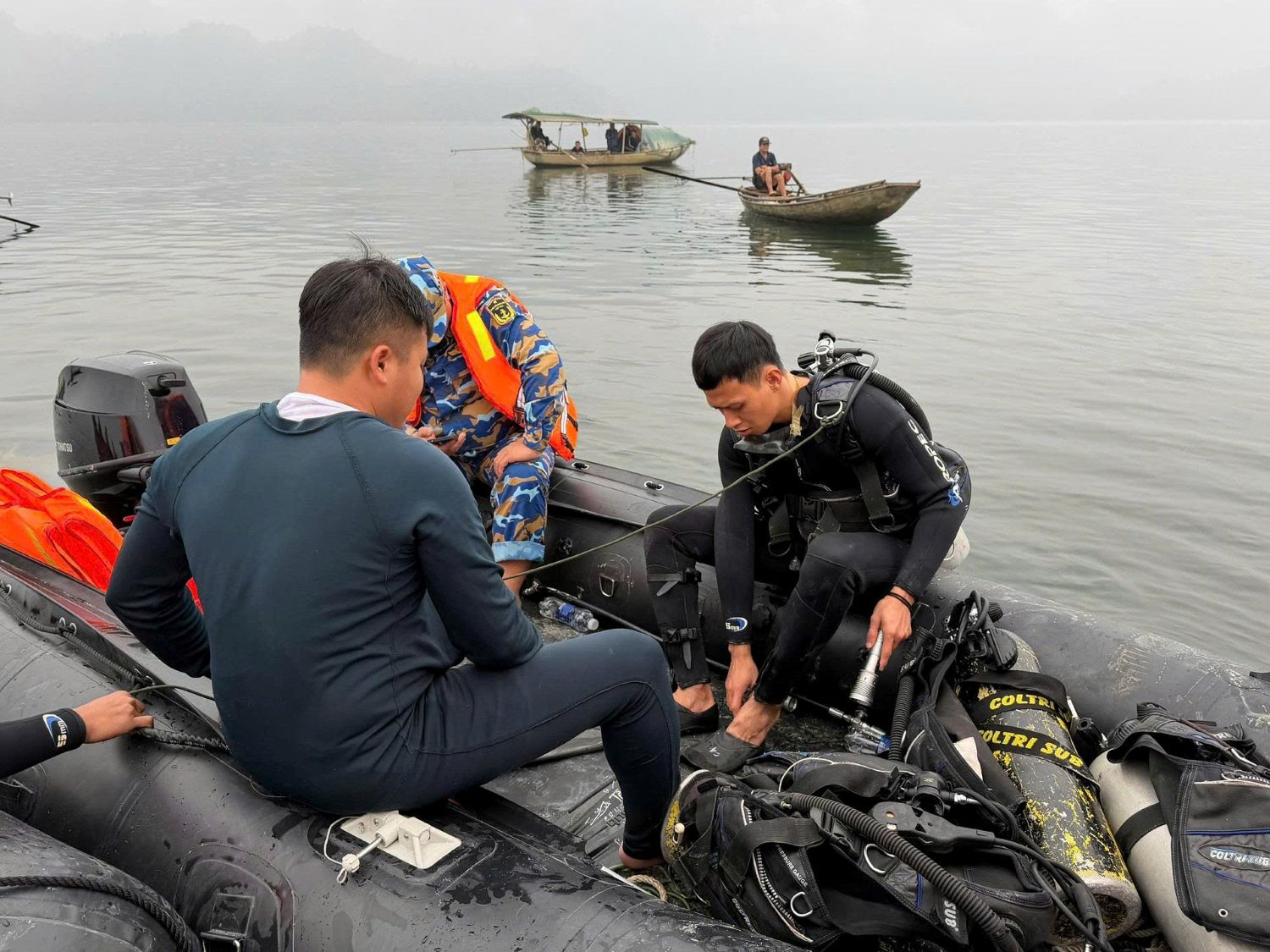 Nâng cao ý thức, siết chặt kỷ cương, bảo đảm an toàn giao thông đường thủy