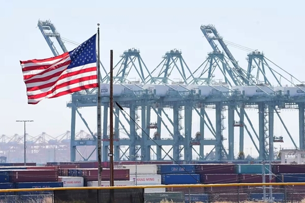 Chính sách thuế quan mới và phép thử với Washington