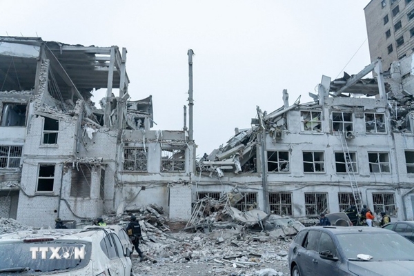 Thông qua nghị quyết lịch sử kêu gọi ngừng bắn ngay lập tức tại Ukraine