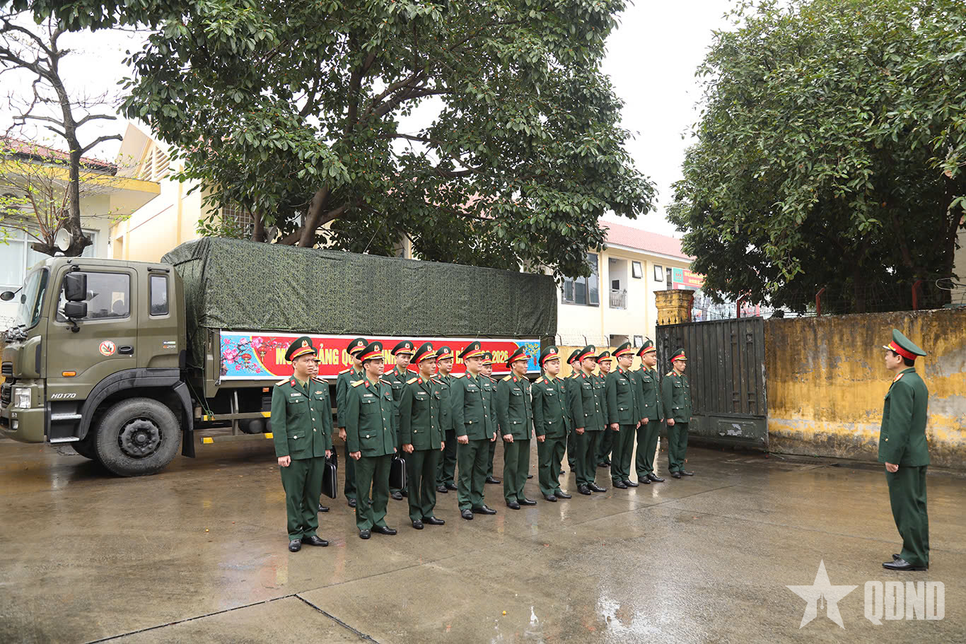 Lữ đoàn 971 thực hiện nhiệm vụ vận chuyển quân nhu đầu Xuân Bính Ngọ 2026