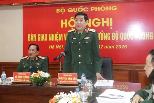 Bàn giao nhiệm vụ Thứ trưởng Bộ Quốc phòng