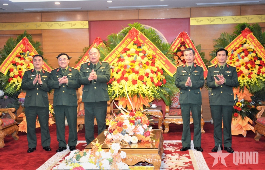 Trung tướng Lê Quang Đạo chúc mừng các học viện, bệnh viện quân y