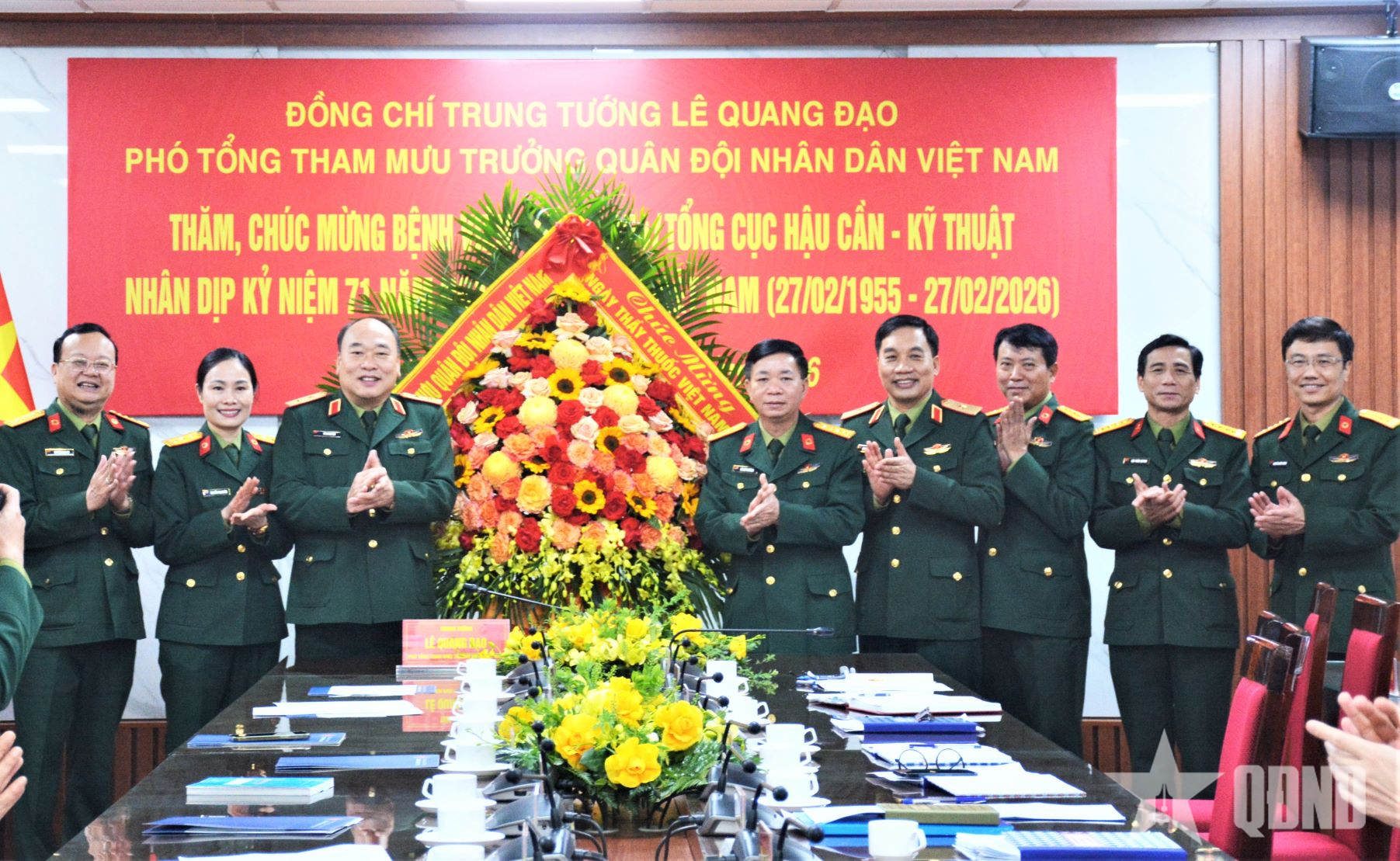 Trung tướng Lê Quang Đạo chúc mừng các học viện, bệnh viện quân y 