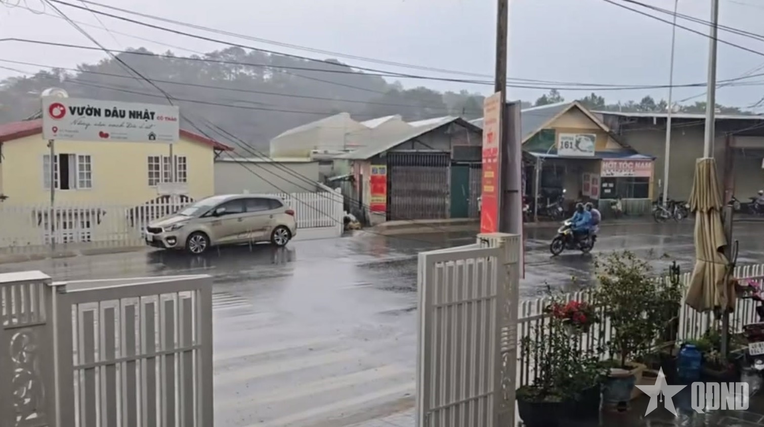 Lâm Đồng xuất hiện 