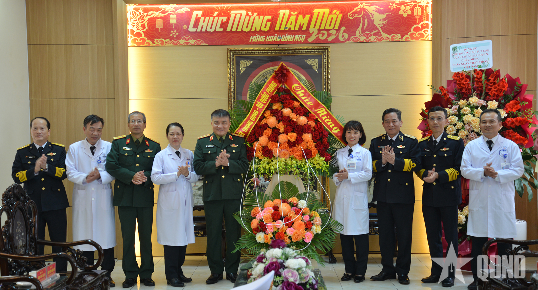 Thượng tướng Nguyễn Văn Hiền chúc mừng Viện Y học Hải quân nhân Ngày Thầy thuốc Việt Nam