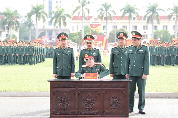 Cơ quan Quân khu 3 ra quân huấn luyện năm 2026