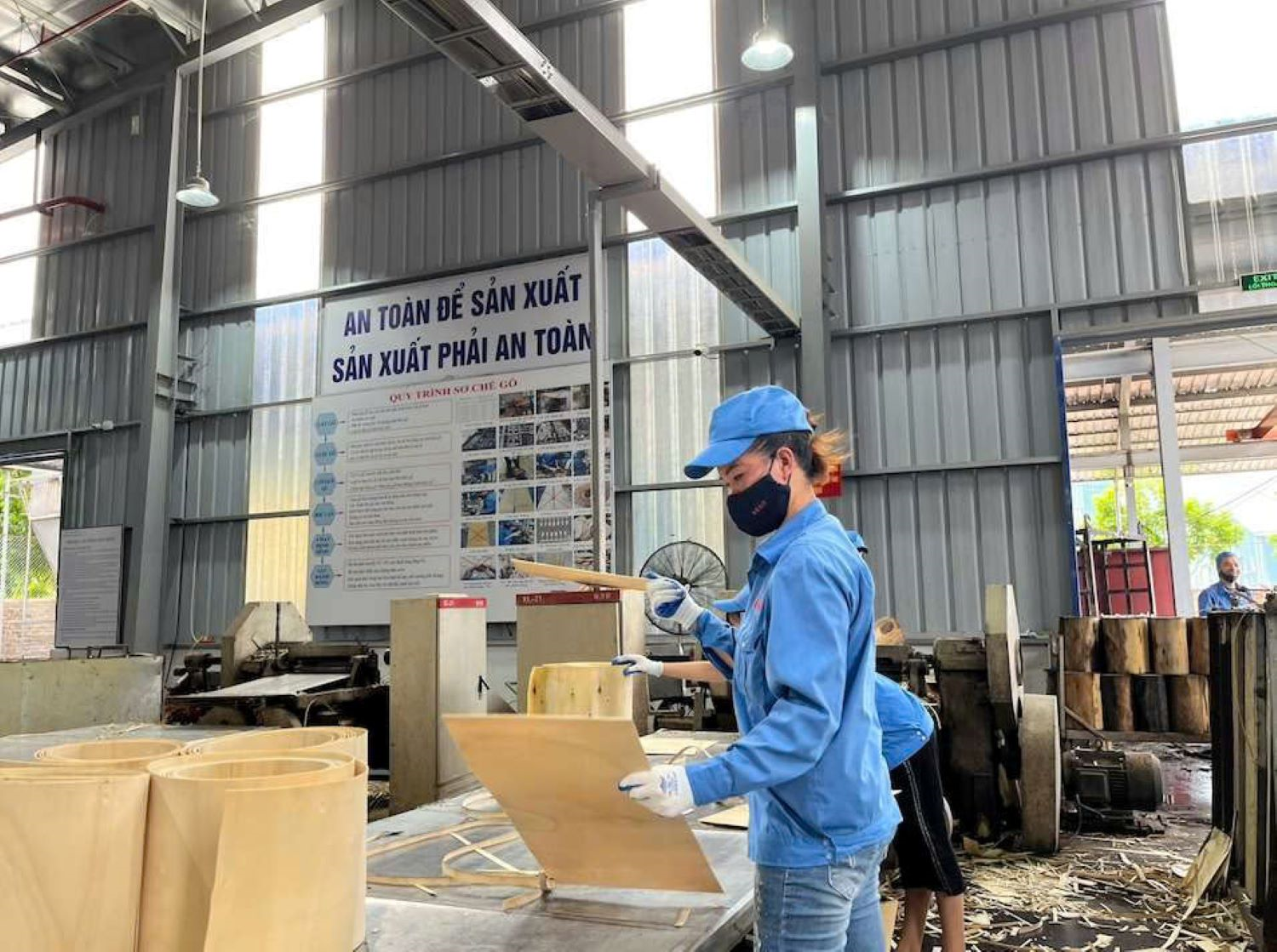 Gỡ khó cho doanh nghiệp nhỏ và vừa 