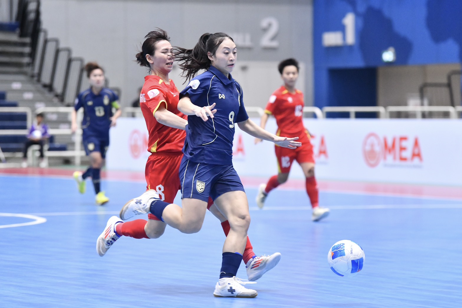 Thua ngược Thái Lan, futsal nữ Việt Nam tranh hạng ba giải Đông Nam Á

