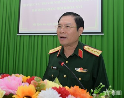 Gallery - 	Đại tướng Nguyễn Tân Cương tiếp xúc cử tri tại Đồng Tháp