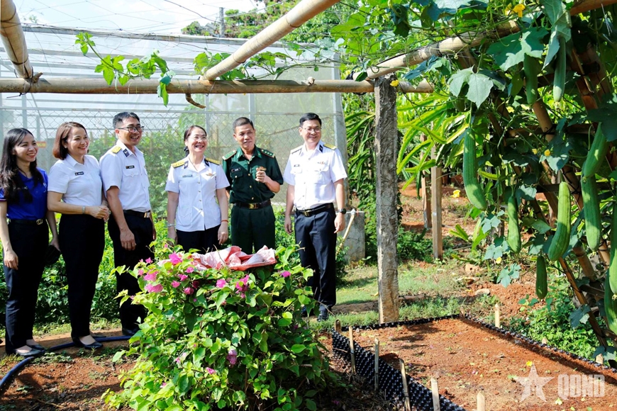 ICD Tân Cảng Sóng Thần: Ấm áp nghĩa tình biên cương