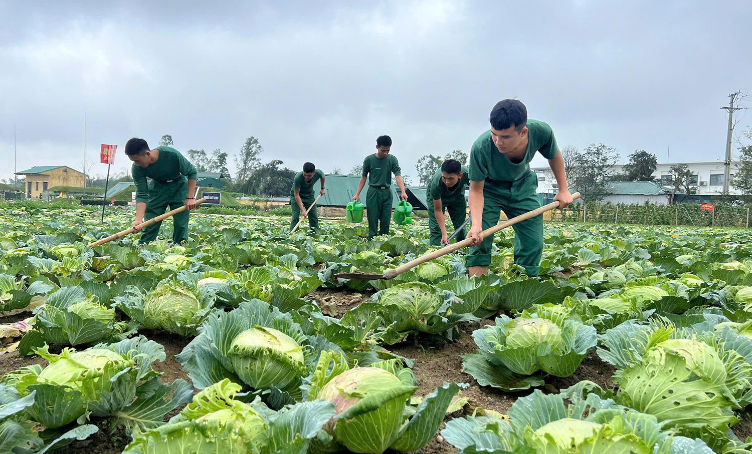 Tâm tình-Kiến nghị: Sẵn sàng mọi mặt tiếp nhận, huấn luyện chiến sĩ mới