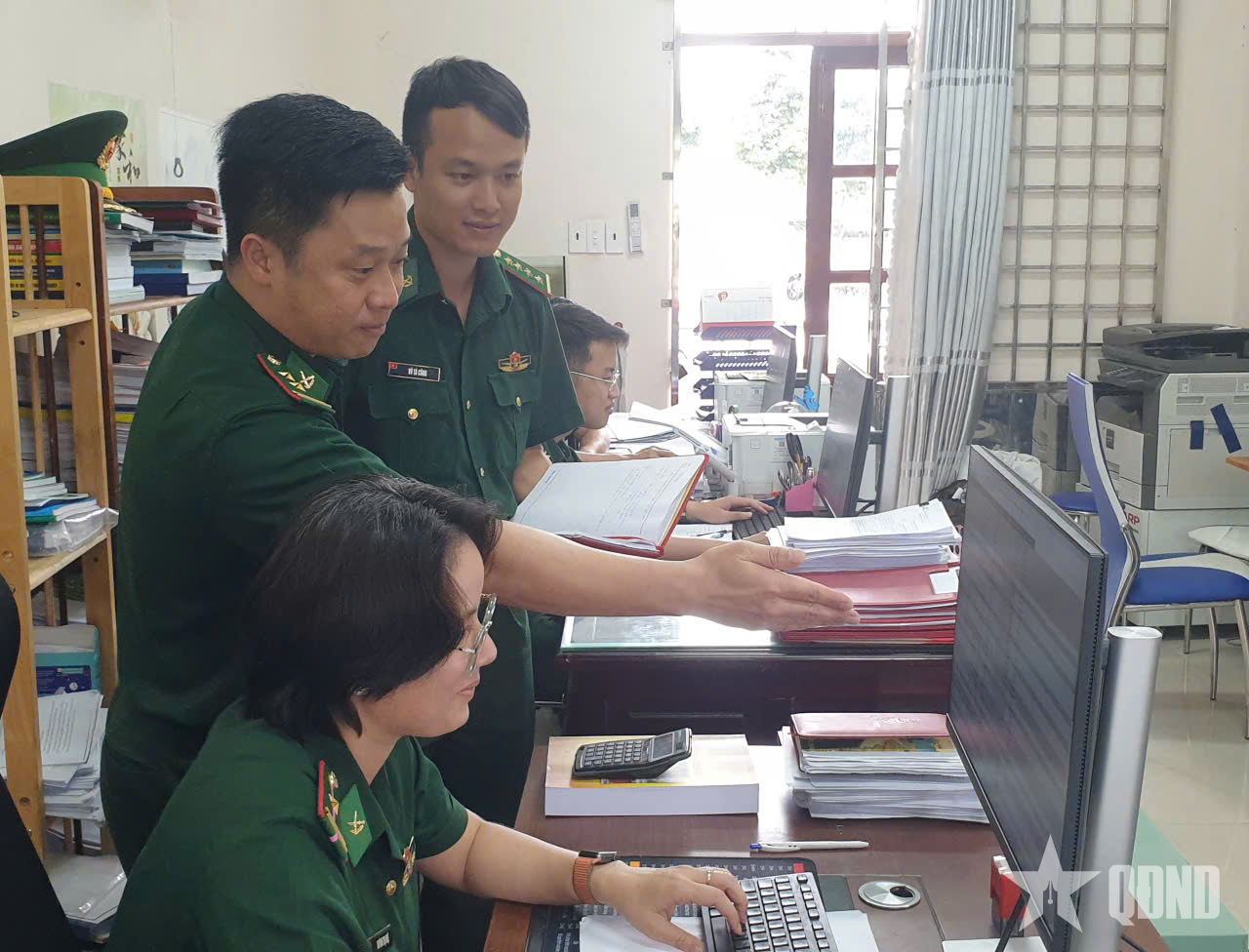 Bảo đảm tiêu chuẩn, chế độ, chính sách cho cán bộ, chiến sĩ