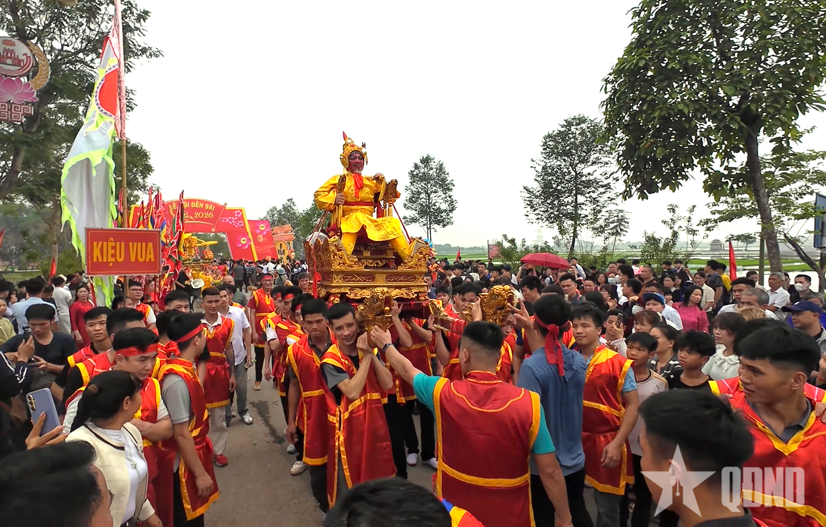 Hồn Việt trong mùa hội đền Sái