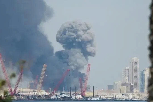 Iran và Israel phát động làn sóng tấn công mới