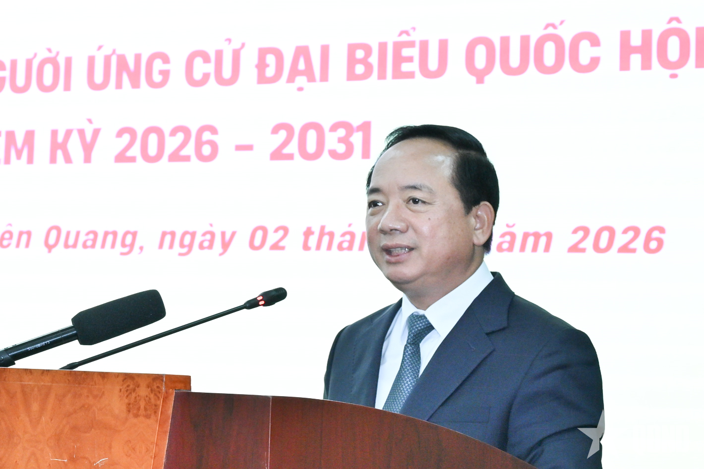 Đồng chí Trịnh Văn Quyết tiếp xúc cử tri tỉnh Tuyên Quang