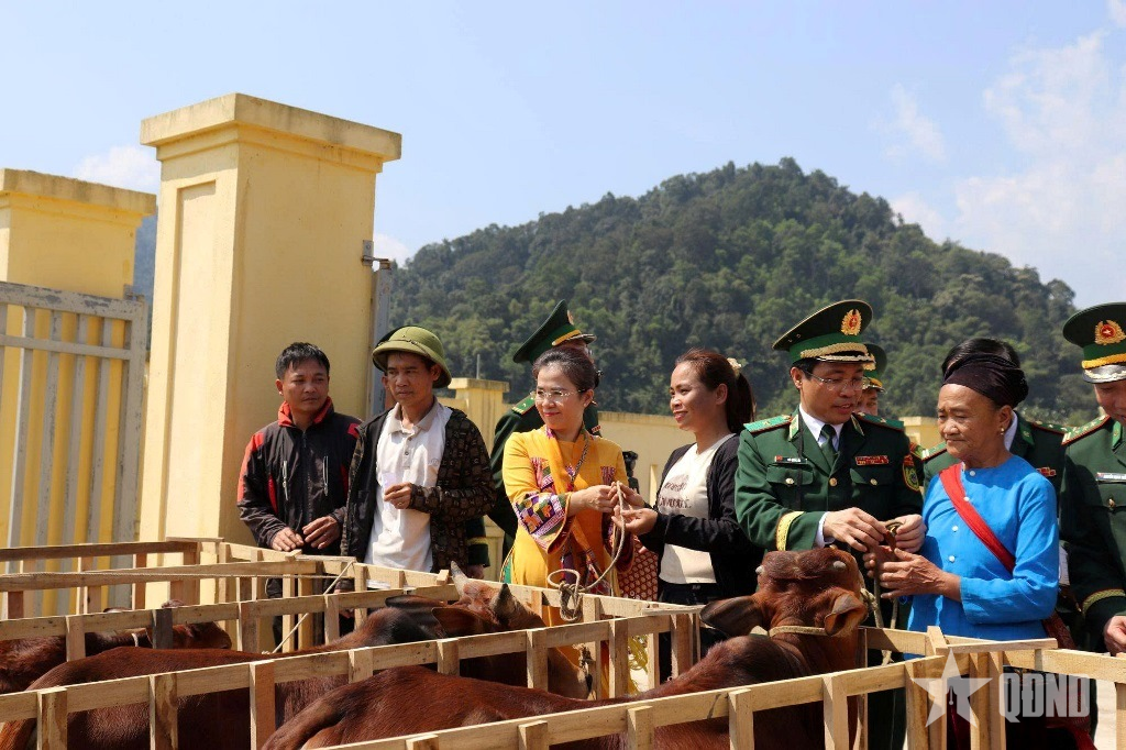 Nhiều hoạt động ý nghĩa trong Ngày hội Biên phòng toàn dân tại Nghệ An

