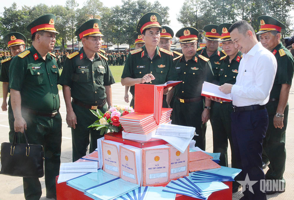 Các đơn vị phía Nam thuộc Tổng cục Hậu cần-Kỹ thuật ra quân huấn luyện