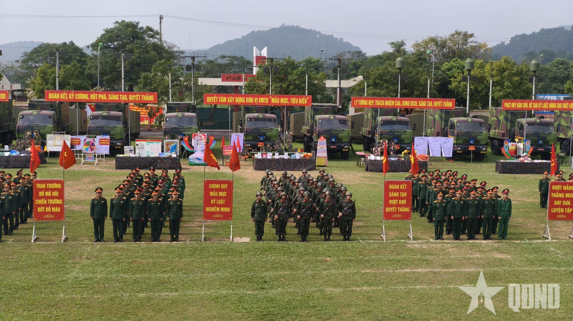 Lữ đoàn 87, Cục Tác chiến điện tử sôi nổi ra quân huấn luyện năm 2026