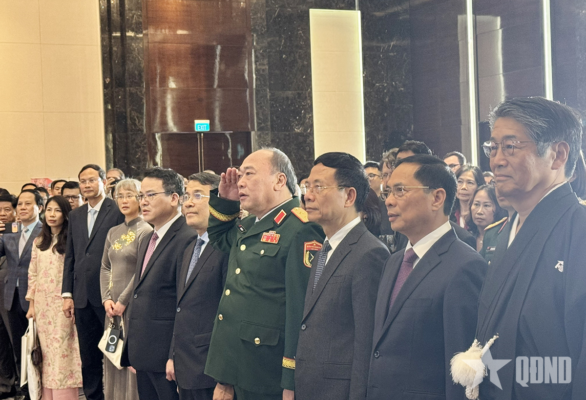 Đại sứ quán Nhật Bản chiêu đãi kỷ niệm lần thứ 66 Ngày sinh Nhật hoàng