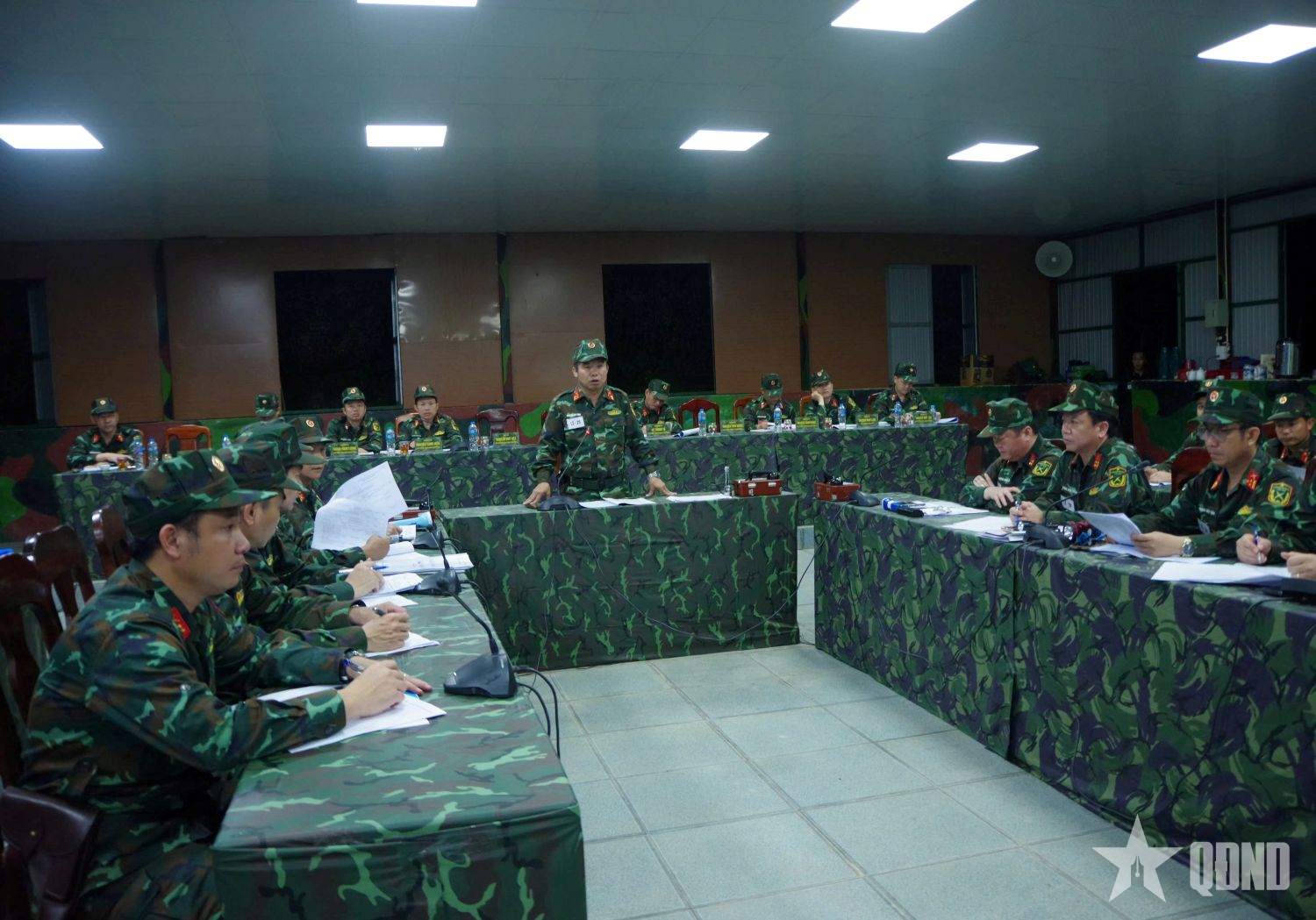 Bộ CHQS Quảng Trị tổ chức huấn luyện, luyện tập chuyển trạng thái sẵn sàng chiến đấu năm 2026