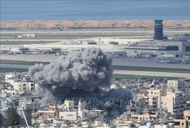 Xung đột tại Trung Đông: Nhiều nước sơ tán công dân