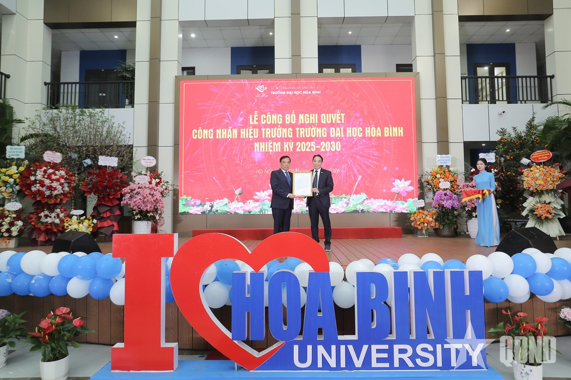 Trường Đại học Hòa Bình xác định thời kỳ đổi mới thực chất

