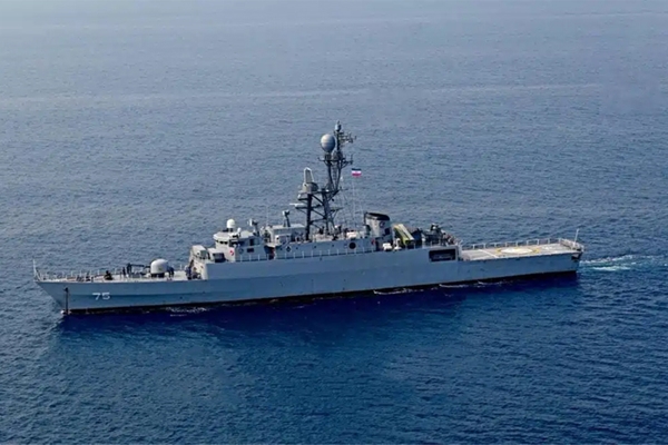 Nhận diện vũ khí Chiến hạm IRIS Dena của Iran bị đánh chìm như thế nào
