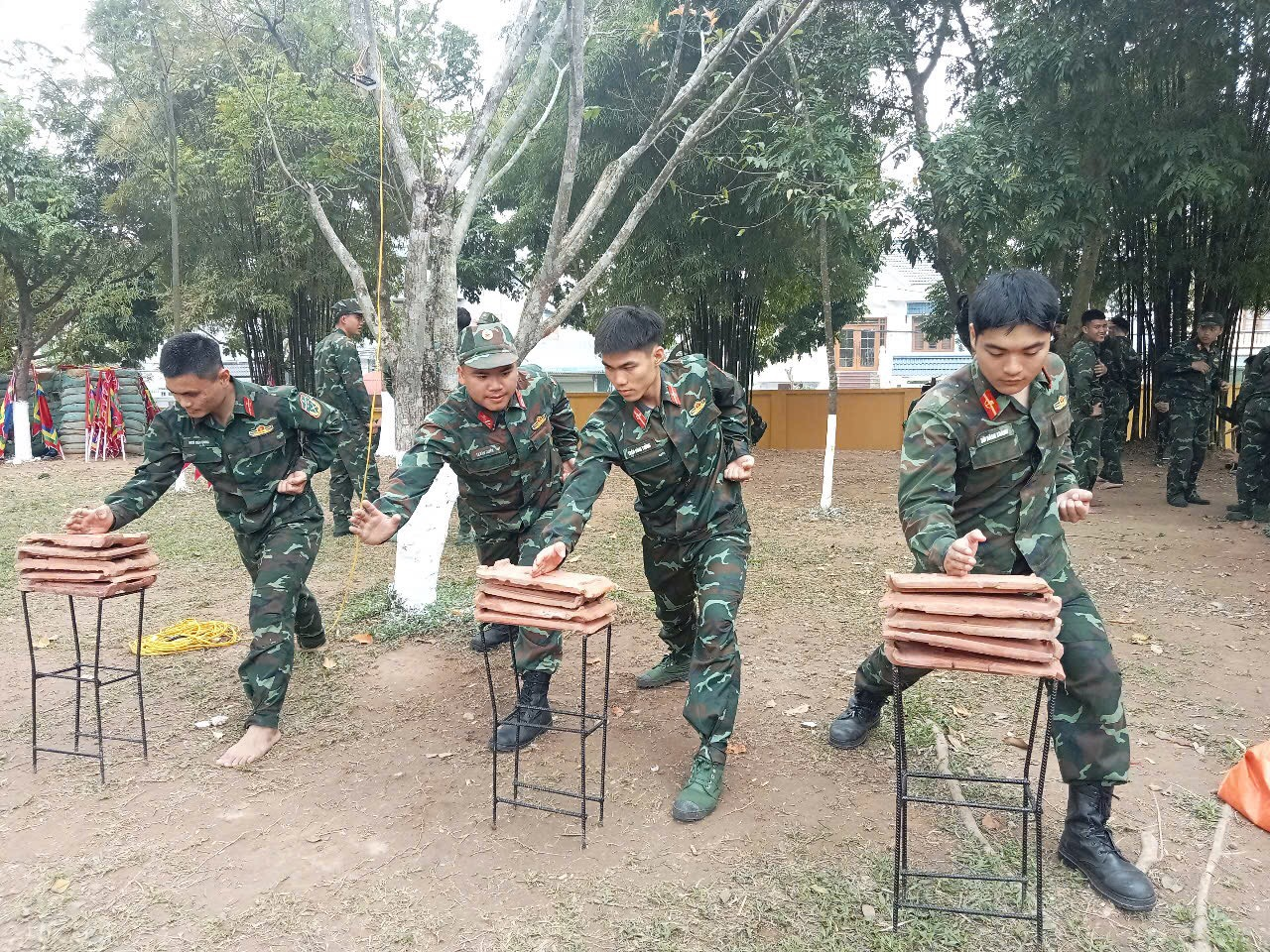 Sĩ quan trẻ tiêu biểu ở Lữ đoàn Đặc công 113