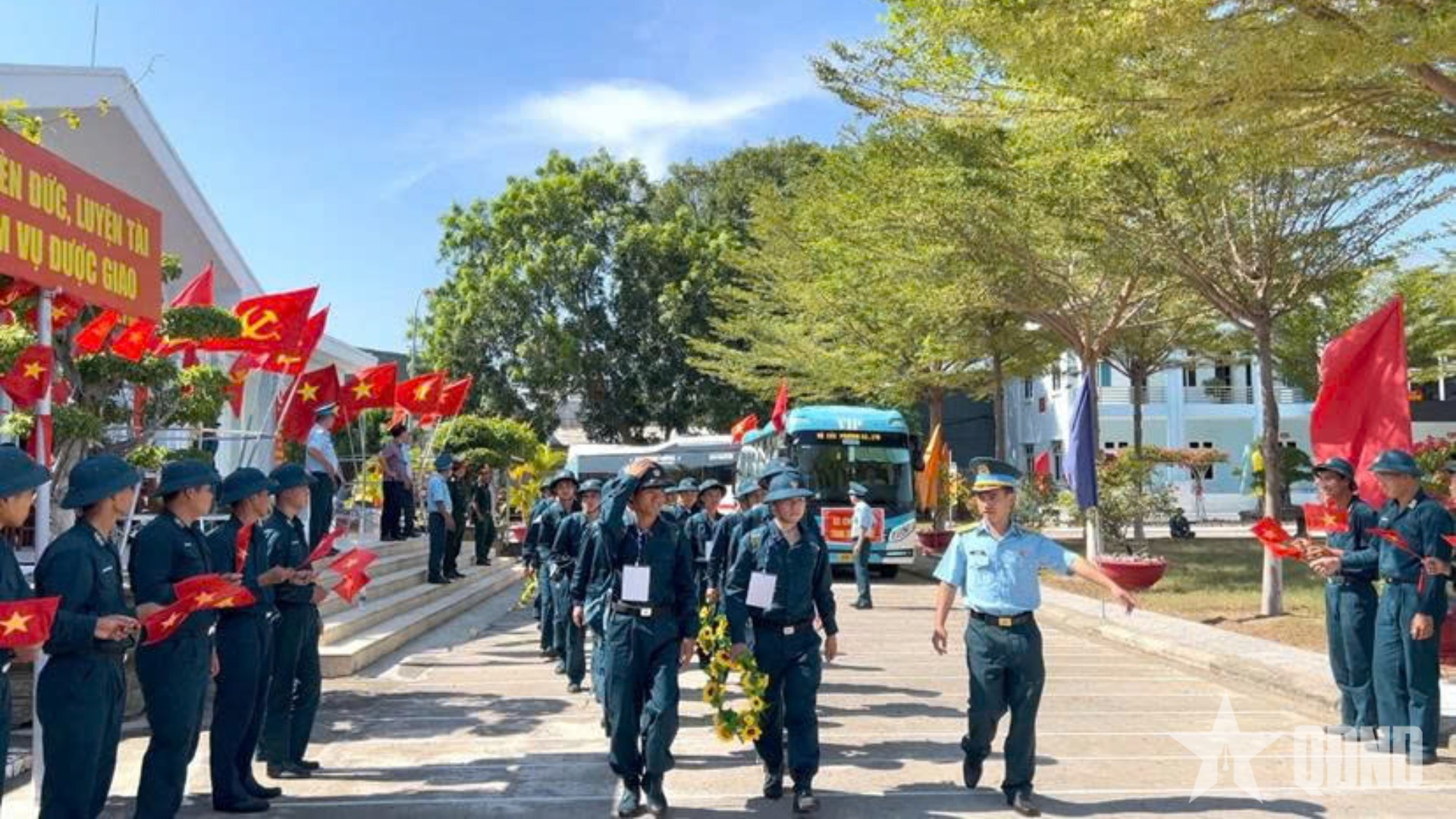 Nền tảng vững chắc từ ngày đầu quân ngũ