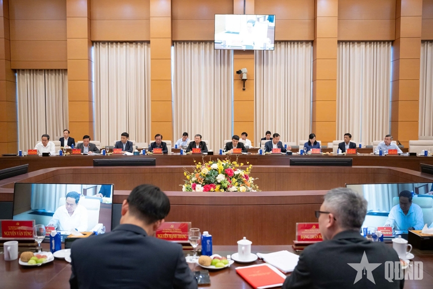 Tổng B&iacute; thư T&ocirc; L&acirc;m chủ tr&igrave; Hội nghị c&ocirc;ng bố quyết định kiểm tra, gi&aacute;m s&aacute;t năm 2026 đối với Ban Thường vụ Đảng ủy Quốc hội