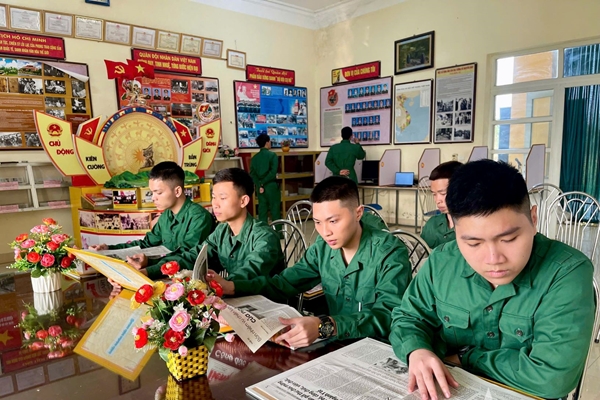 Ngày đầu tiên chiến sĩ về đơn vị