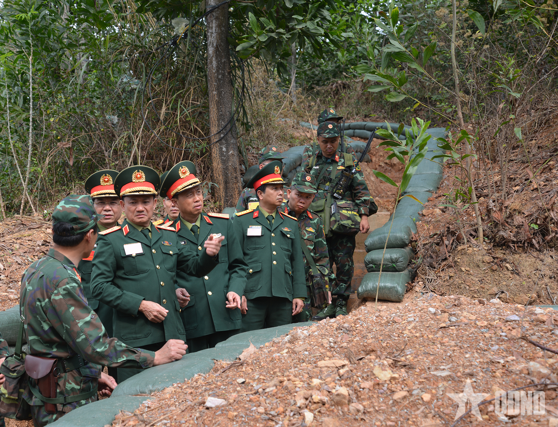 Bộ Quốc phòng kiểm tra luyện tập chuyển trạng thái sẵn sàng chiến đấu tại Bộ CHQS TP Hải Phòng