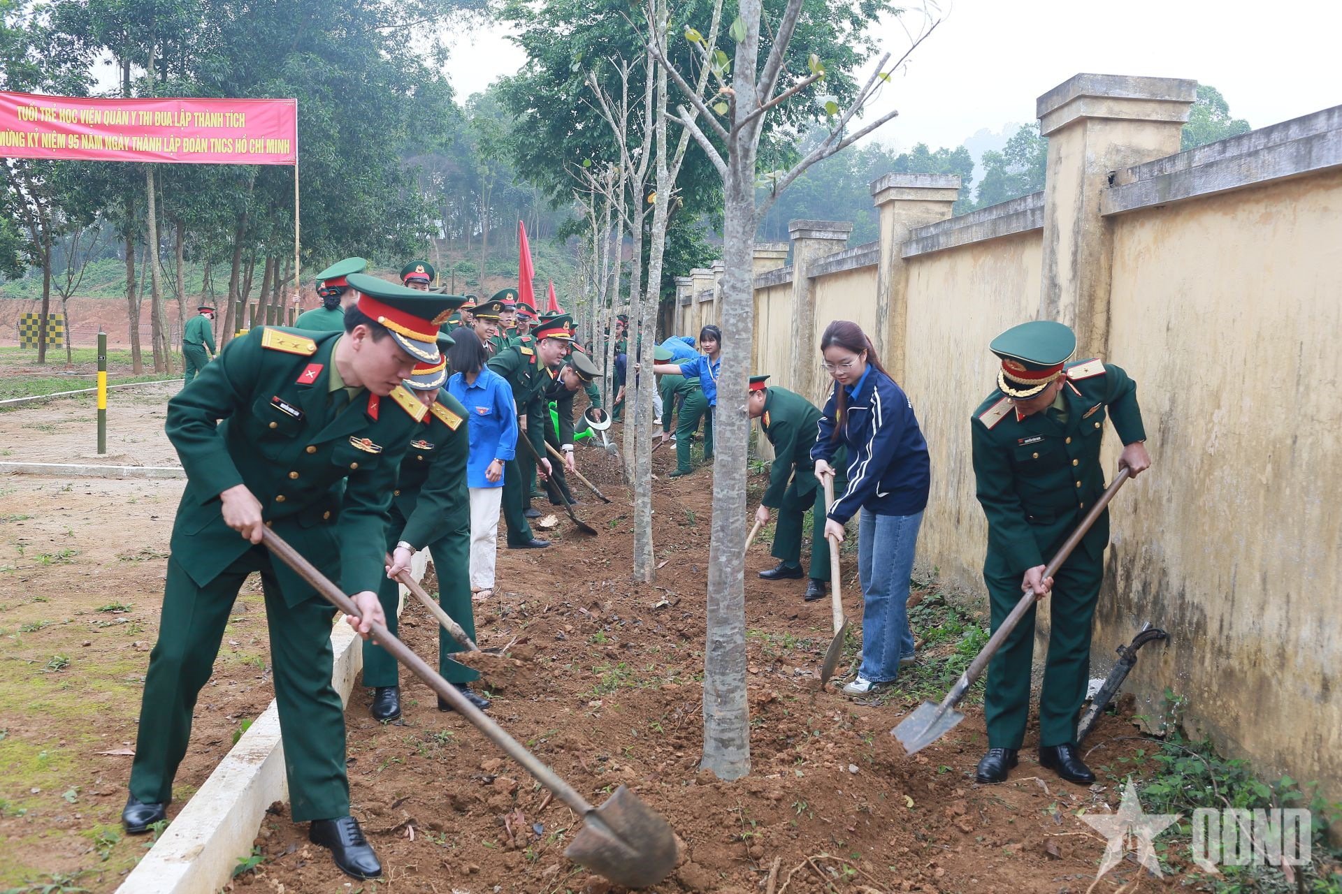 Học viện Quân y tổ chức 