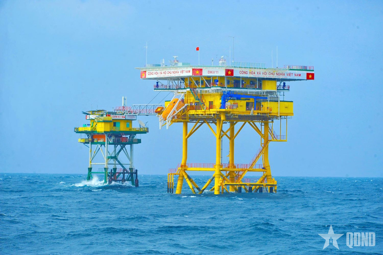 Xây dựng Vùng 2 Hải quân vững mạnh về chính trị

