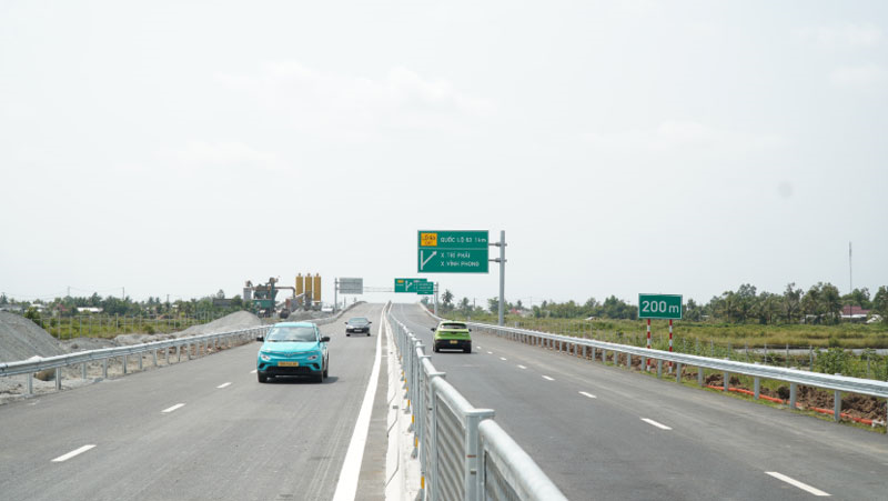 Hạ tầng mở lối, cao tốc mở đường, Đồng bằng sông Cửu Long bứt phá