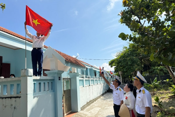 Mỗi lá phiếu, một cột mốc chủ quyền Bài 2 Hướng về ngày hội lớn