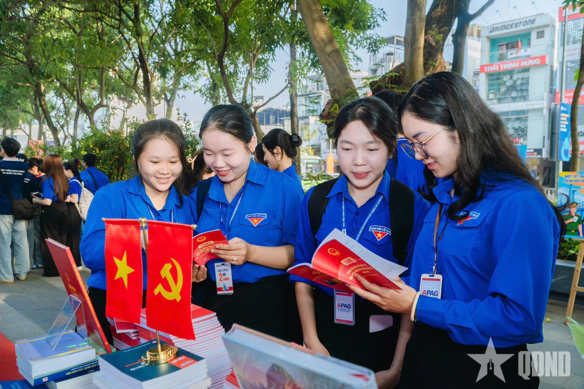 TP Hồ Chí Minh: Tuổi trẻ trao niềm tin, gửi kỳ vọng đến ngày bầu cử